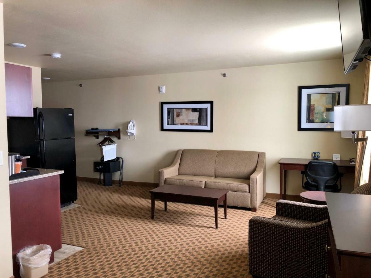 Cobblestone Hotel & Suites Pulaski/Green Bay Kültér fotó